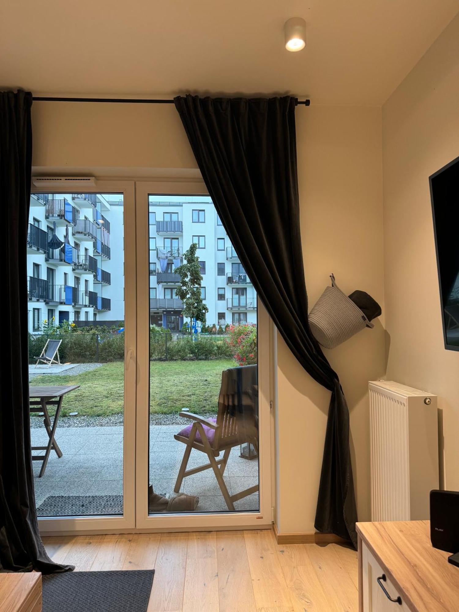 Relax&Comfort New Waw 50 Sqm With Terrace, Garden, Free Parking And Ac Varšava Exteriér fotografie